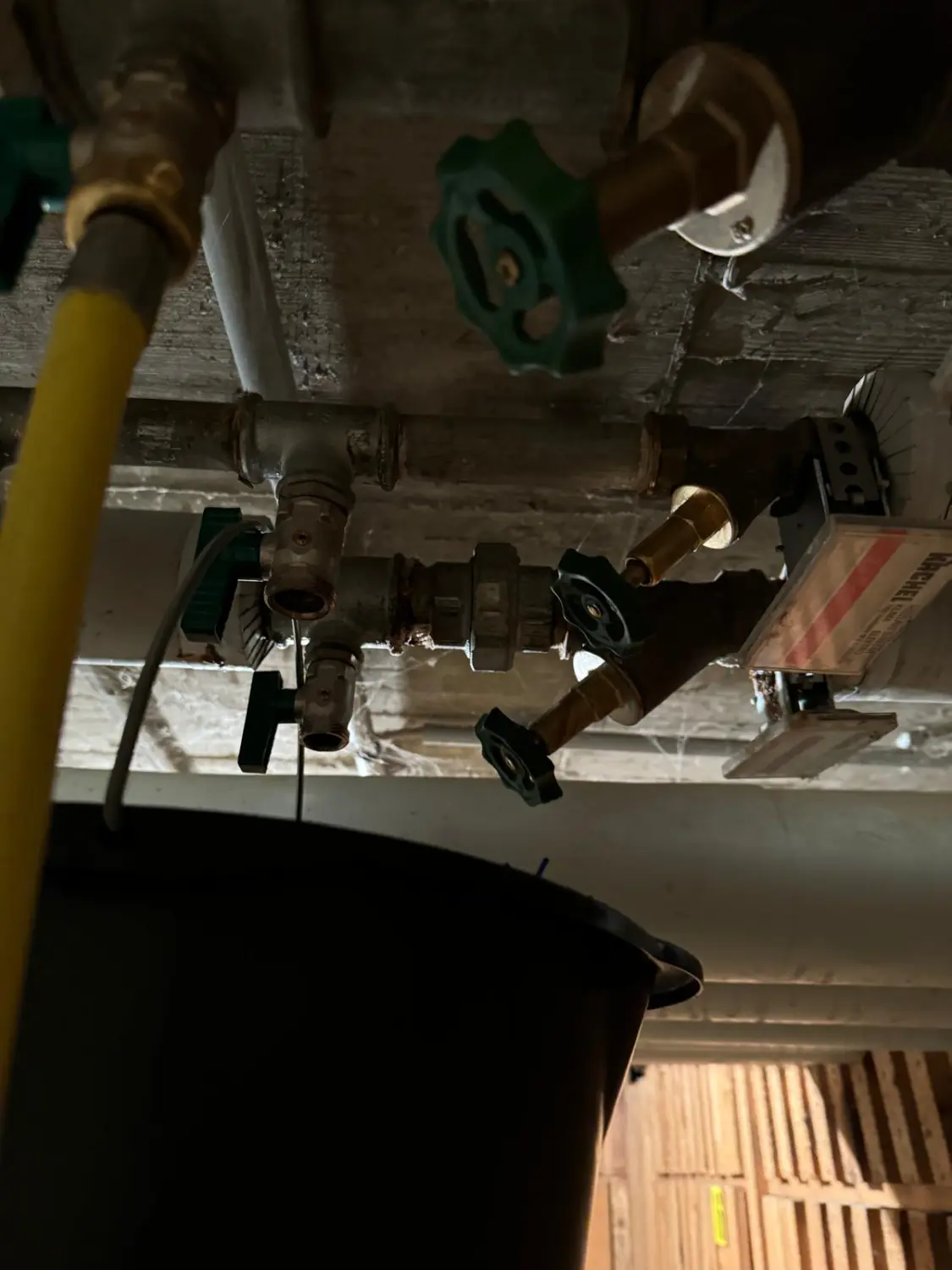 Asbest sanierung von Eniko Fachbetrieb